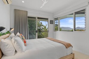 4 bedrooms, iron/ironing board, travel cot, WiFi