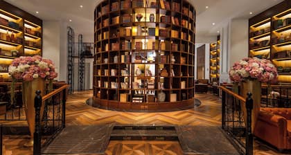 ELITE James Joyce Coffetel Hotel Guangzhou Pedestrian Street Beijing Lu Metro Station Branch - Free Deliver Service to Canton Fair Complex During Canton Fair Period