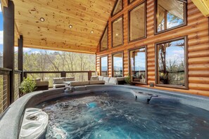 Bain à remous extérieur