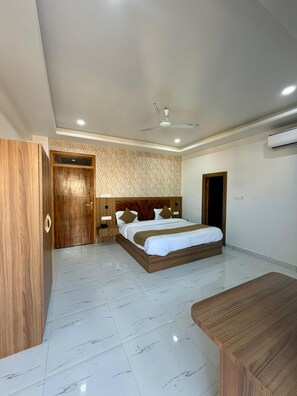 Deluxe-Doppelzimmer, Stadtblick