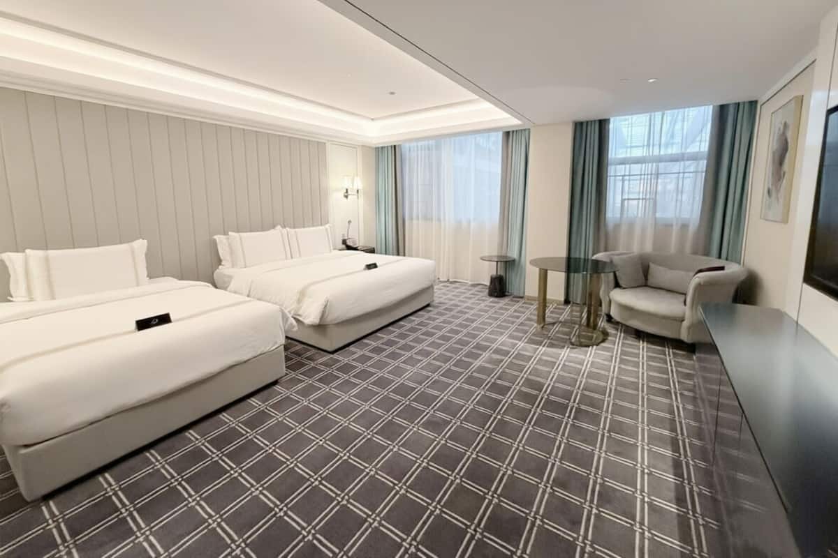 Family Twin Room, City View