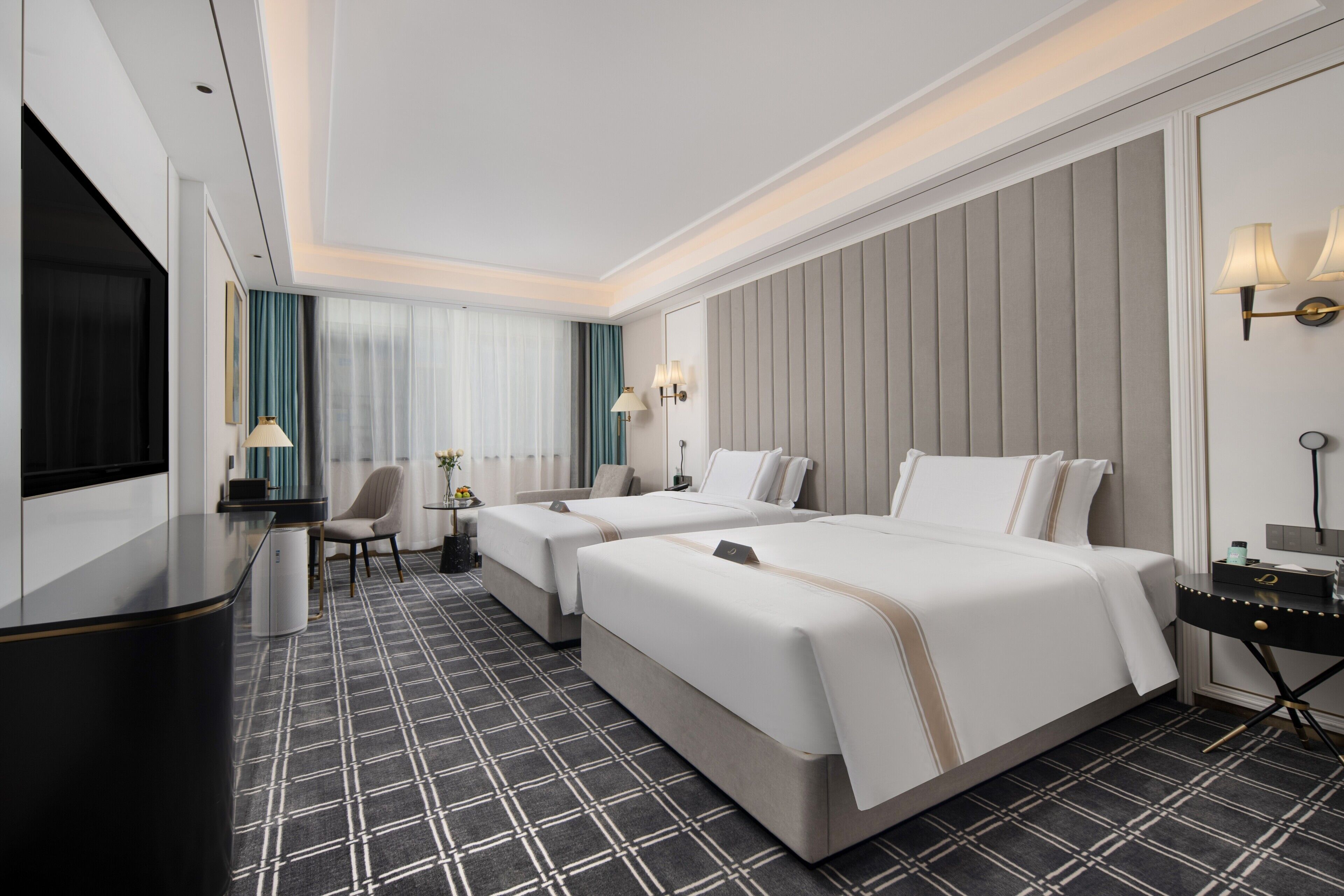 Superior Twin Room, City View