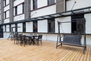 Outdoor dining - Xana Deluxe International Guangzhou East (Guang Zhou Shi)