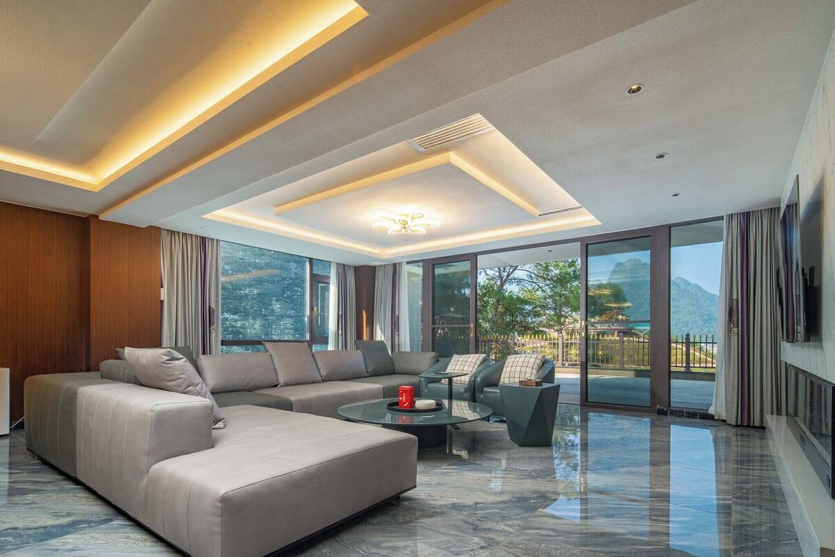 奢華別墅, 山景 | 客廳 | 32 吋LED 電視連衛星電視頻道