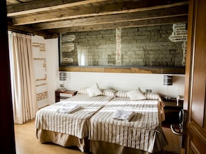 Room - Winahost Casa El Mudejar (Velayos)