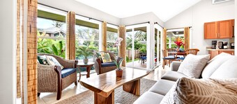 Honeymoon Cottage 1 Bed, 1 Bath with A/C, Steps to the Beach TVNC#5069