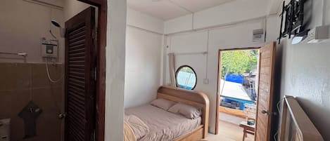 Hus - 1 sovrum - rökare - balkong