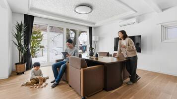 Apartment | Lobby