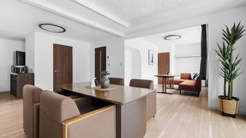 Apartment | Dining