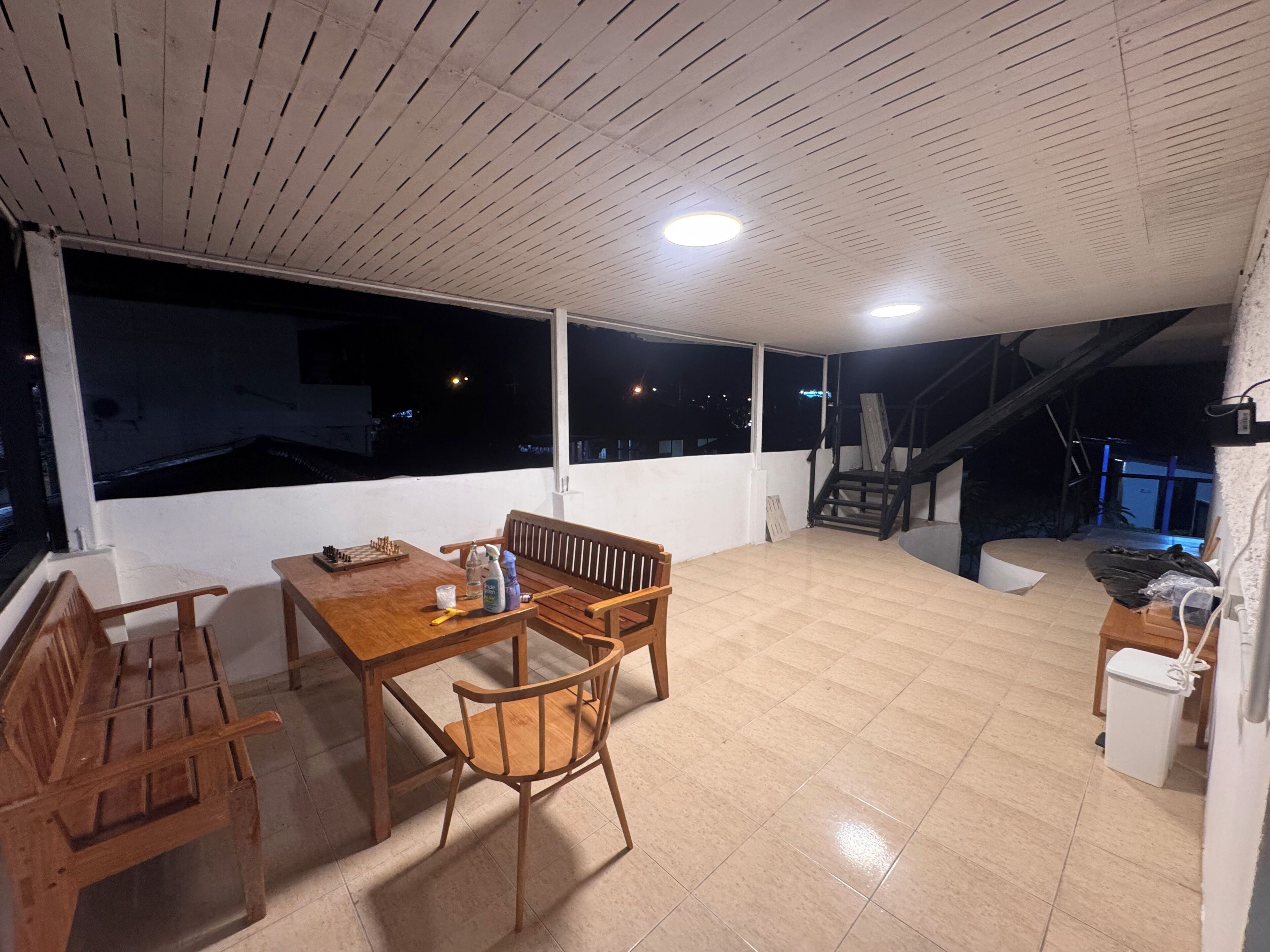Casa, 1 quarto, para fumantes, sacada | Parte interna