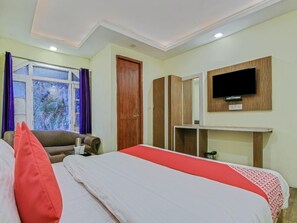 Executive Room | Ruang kerja komputer riba, seterika/papan seterika, Wi-fi percuma 