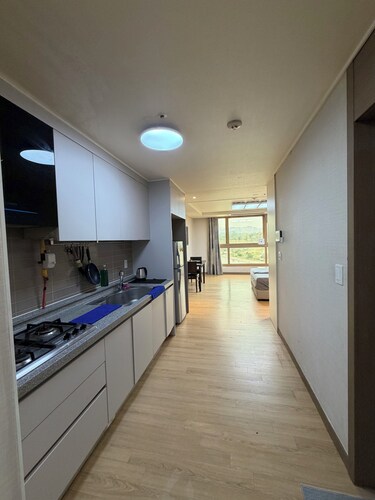 Clark Central 1BR Stay