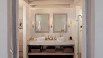 House, Multiple Beds, Pool Access, Pool View (Refugio Estate) | Bathroom | Towels