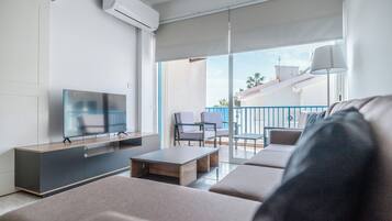 Apartemen, balkon, pemandangan laut | Area keluarga