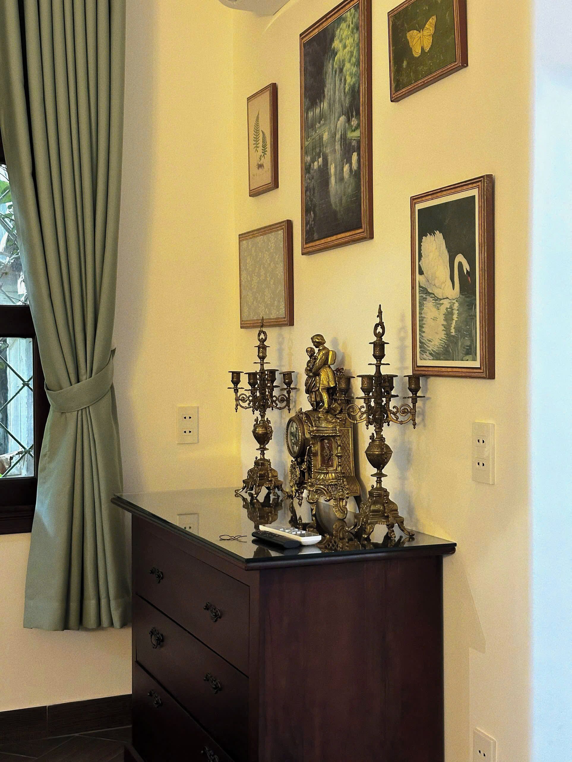 Studio Royal, 1 très grand lit, vue jardin | Intérieur