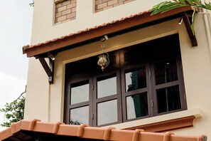 Bagian depan properti