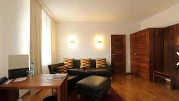 Basic Double or Twin Room, City View