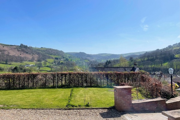 View | Valley View, Llangollen