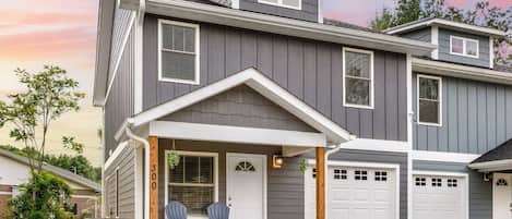 House (3 Bedrooms) | Front of property