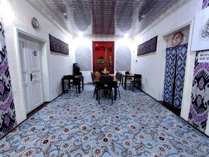 Dining - oybek hotel (Khiva)