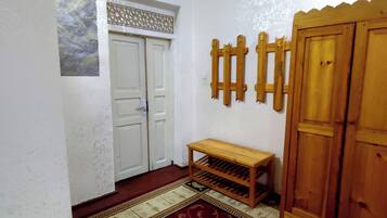 Shared Dormitory, City View | Interior