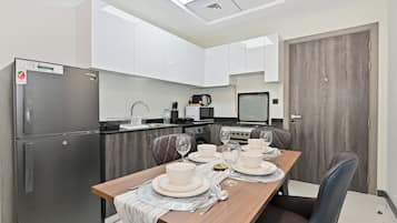 Apartment, Balcony | Dining