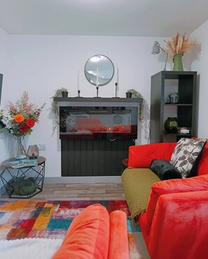 Living area - Charming Detached Cottage in Aberdeenshire (Aberdeenshire)