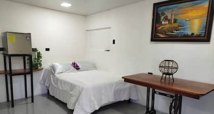 Serene Cabin Retreat in Cuajiniquil, Costa Rica