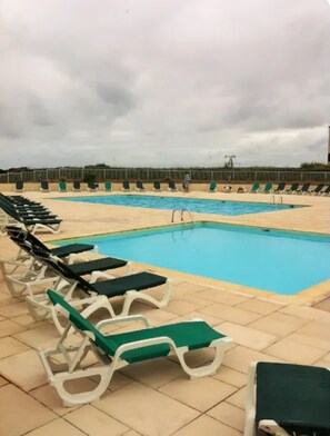 Pool - Homerez - Apartment in Lacanau Ocean (Lacanau)