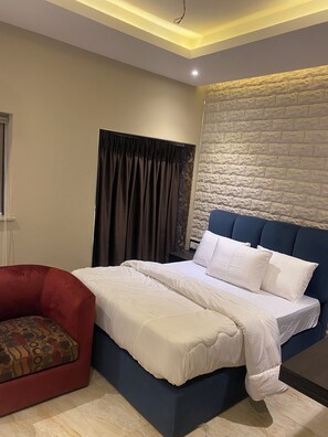 Standard Studio, Balcony, City View - Citistay Apartments (Abuja)