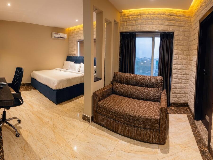 Superior Studio, Balcony, City View