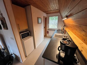 Private kitchen - Baltic Sea holiday home "Finni", cozy vacation home in a very quiet location (Ribnitz-Damgarten)
