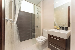 Bathroom - PVH - Mimosa - Serene 3BR Villa (Dubai)