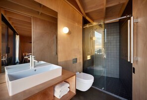 Eco-friendly toiletries, towels, soap, shampoo