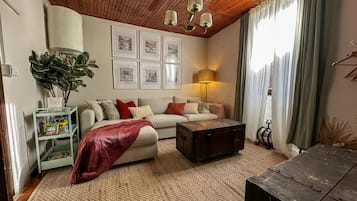 Family House, Multiple Bedrooms (La Fetta Di Cima) | Living area | Flat-screen TV, fireplace