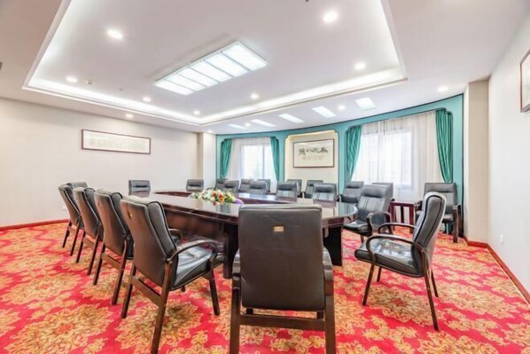 Meeting facility - Tai'an Mingzuo Santai Theme Hotel (Taishan Scenic Area) (Tai'an)