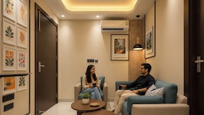 Living area - Art Luxury Service Apartment Golf Course Road (Gurugram)