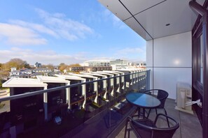 Property grounds - Chic and Stylish 1BR Apartment in Manchester Street (Christchurch)