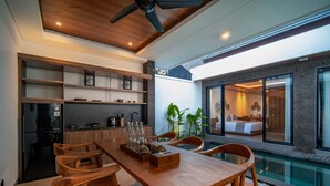 デラックス ヴィラ プールビュー (Two Bedroom, with private kitchen) | お食事