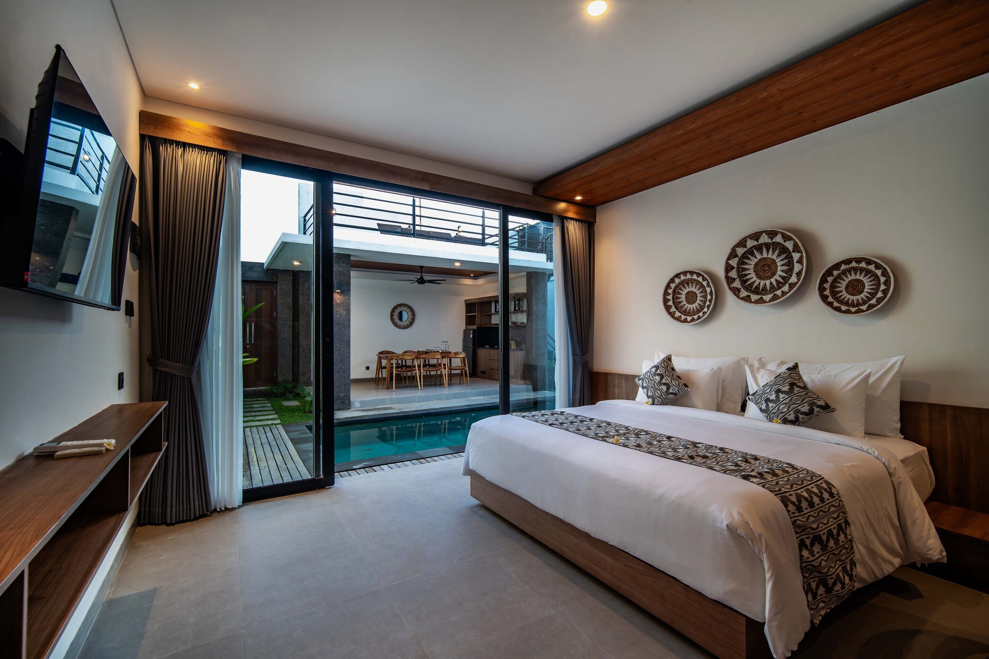 Two Bedroom Pool Villa with private kitchen