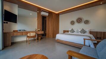 Luxe villa, uitzicht op zwembad (One Bedroom, with private kitchen)