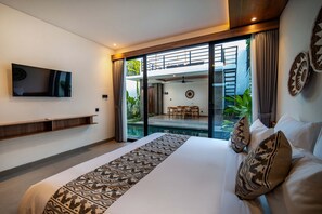 Two Bedroom Pool Villa with private kitchen | Premium bedding, minibar, desk, free WiFi - Alima Villa Ubud (Sukawati)