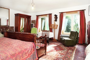 Room - Spacious 11-bed Family Retreat (Ruiselede)