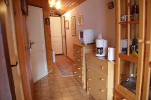 Comfort Apartment, 3 Bedrooms | Living room - Apartment in Chatel Near Cable Car (Chatel)