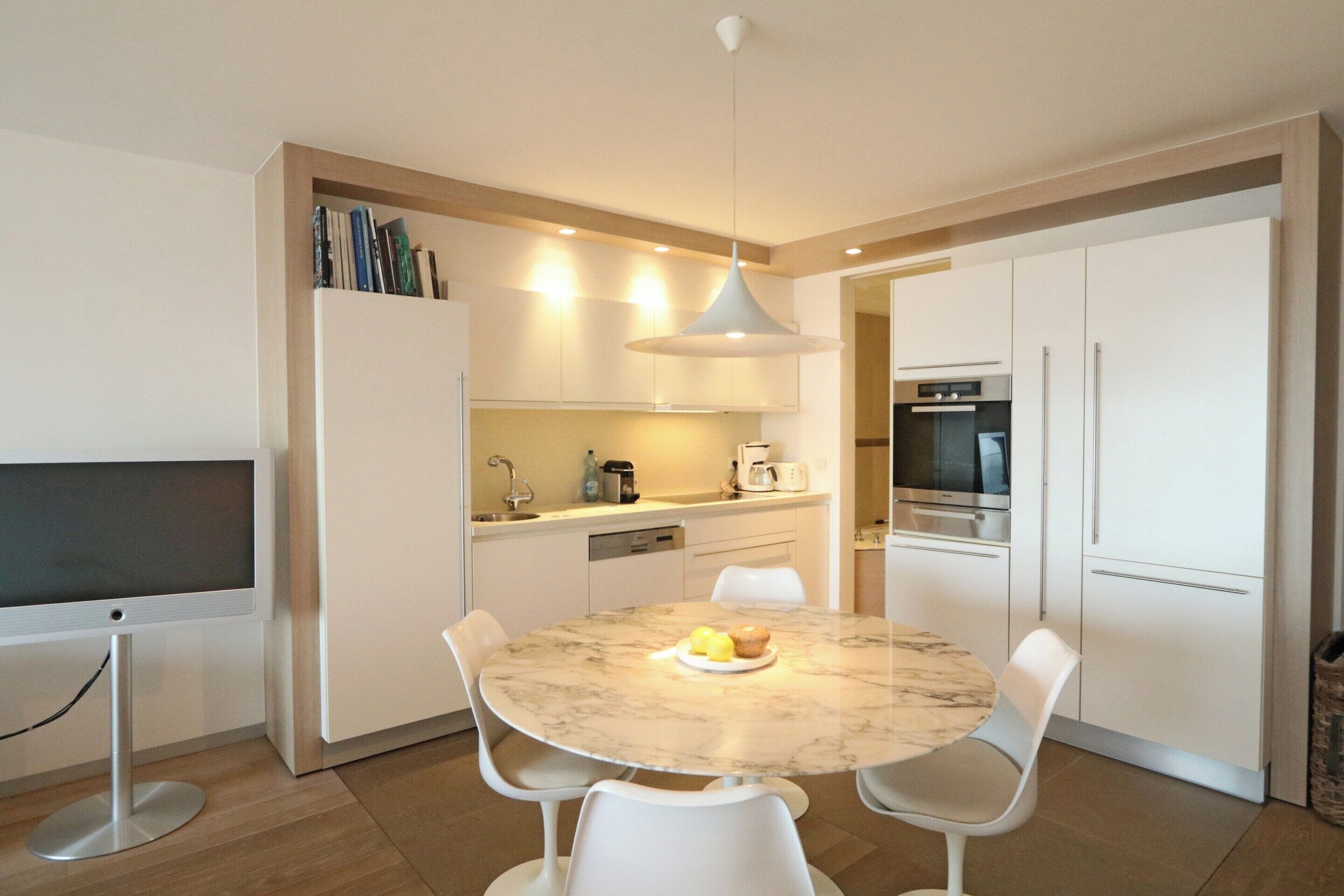 Comfort Apartment, 2 Bedrooms | Private kitchen | Fridge, oven, dishwasher, coffee/tea maker