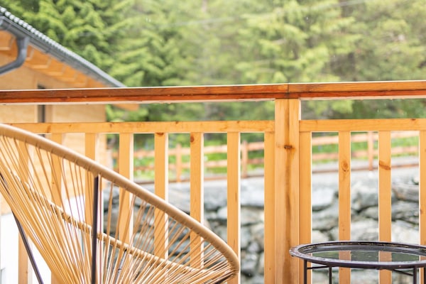Comfort Chalet, 3 Bedrooms | Balcony