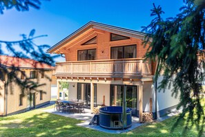 Classic Chalet, 3 Bedrooms | Exterior