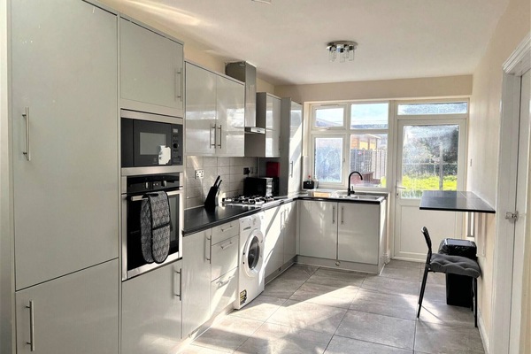 House, 5 Bedrooms, Terrace | Interior