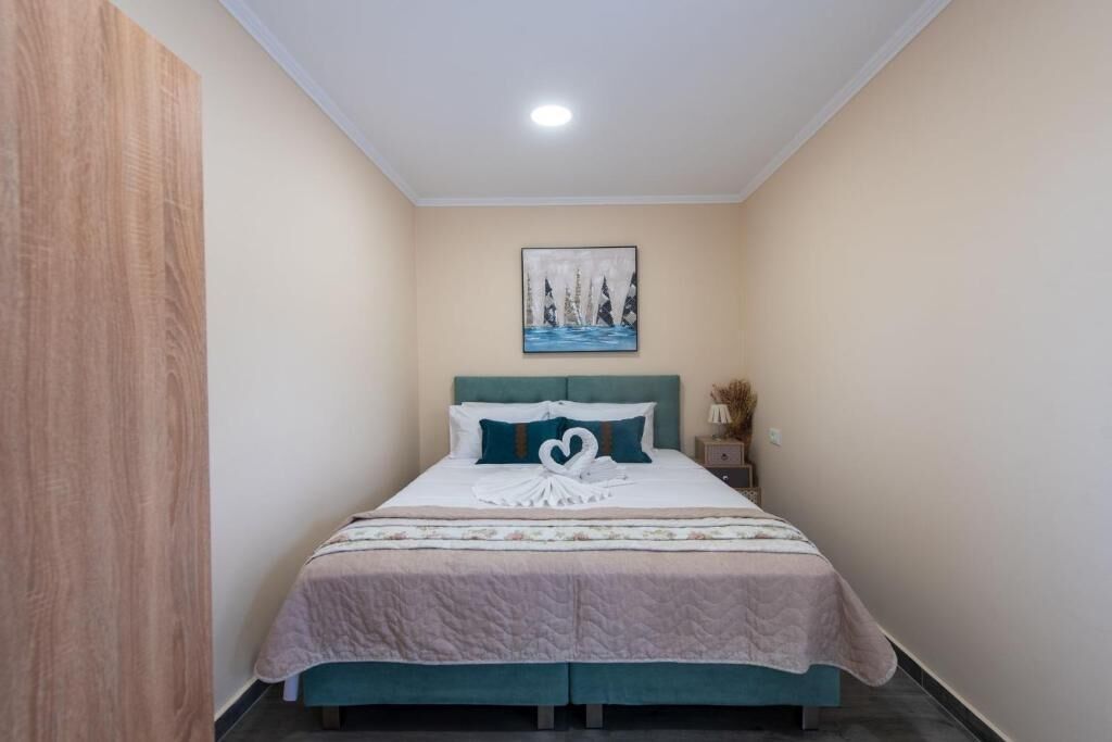 House, Courtyard View