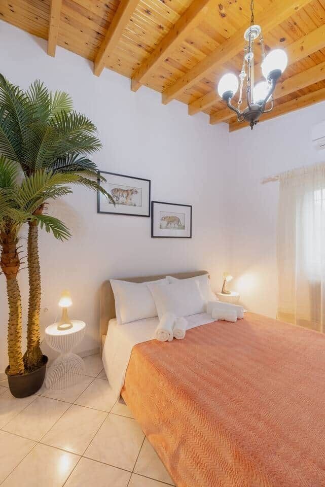 2 habitaciones, tabla de planchar con plancha, wifi y ropa de cama 